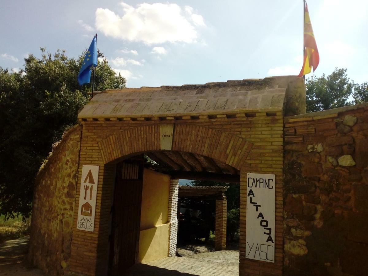 Guara-altaoja-yaso Landhuis